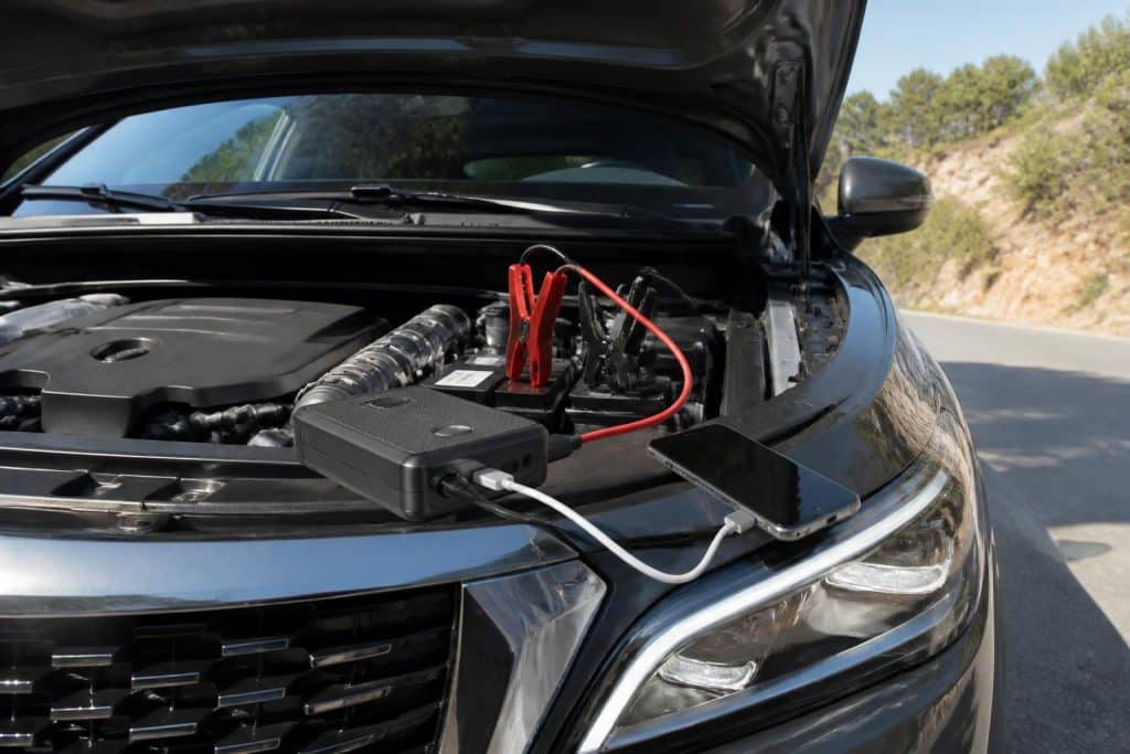 découvrez le booster norauto n900, votre allié pour un démarrage rapide et une recharge portable efficace. idéal pour les déplacements et les urgences automobiles.